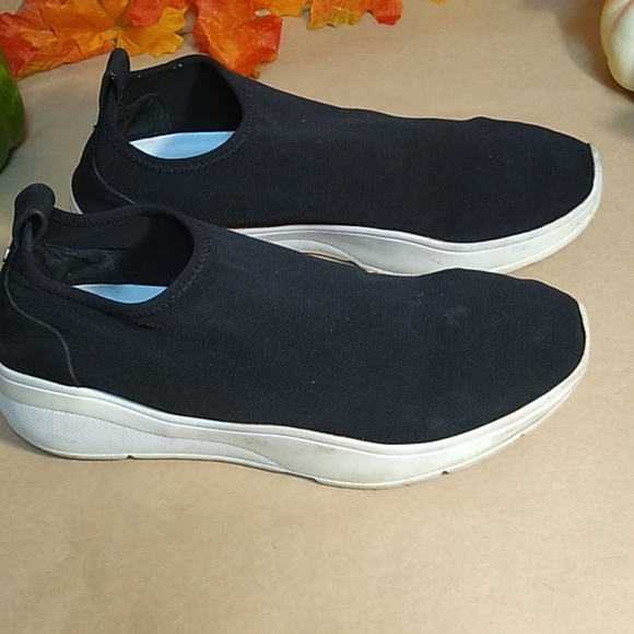 Kate Spade sneakers sz 7 - Picture 2 of 5